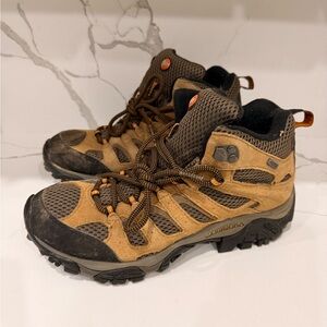 Merrell Men's Moab 3 Vibram Tan Hiking Boots